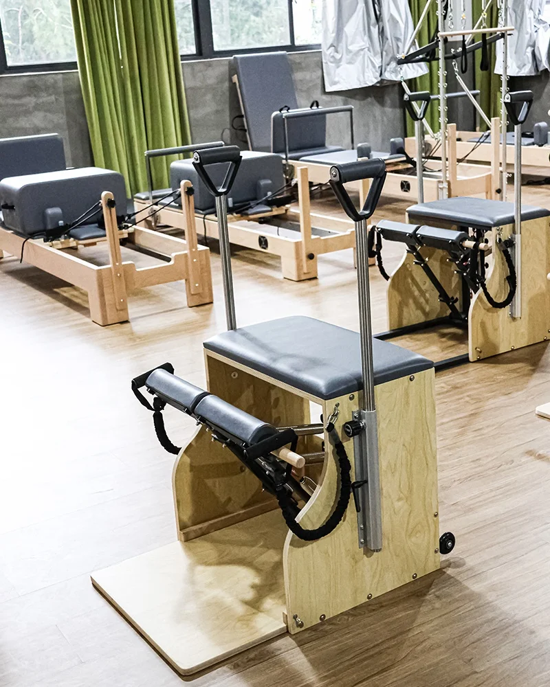 อเมริกา โยคะ สตูดิโอ ใช้โครงเห - Pilates Yoga Combo บทวิจารณ์และราคา